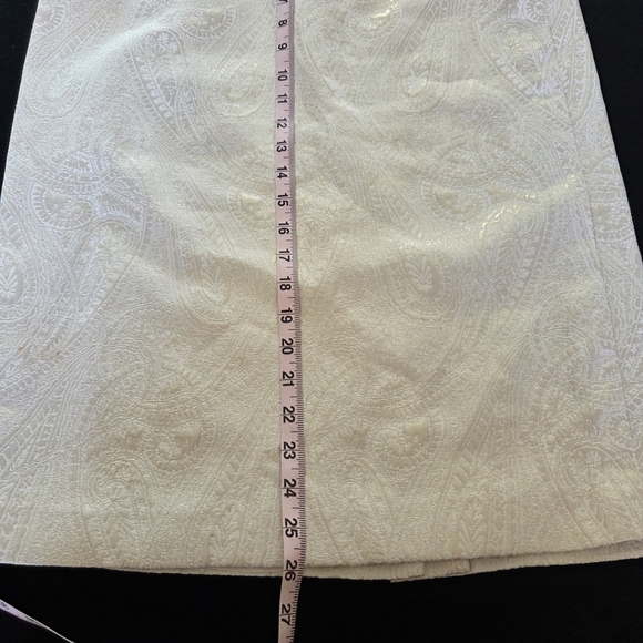 Le Suit Ivory Neutral Paisley Pencil Skirt Size 12 - Picture 7 of 11
